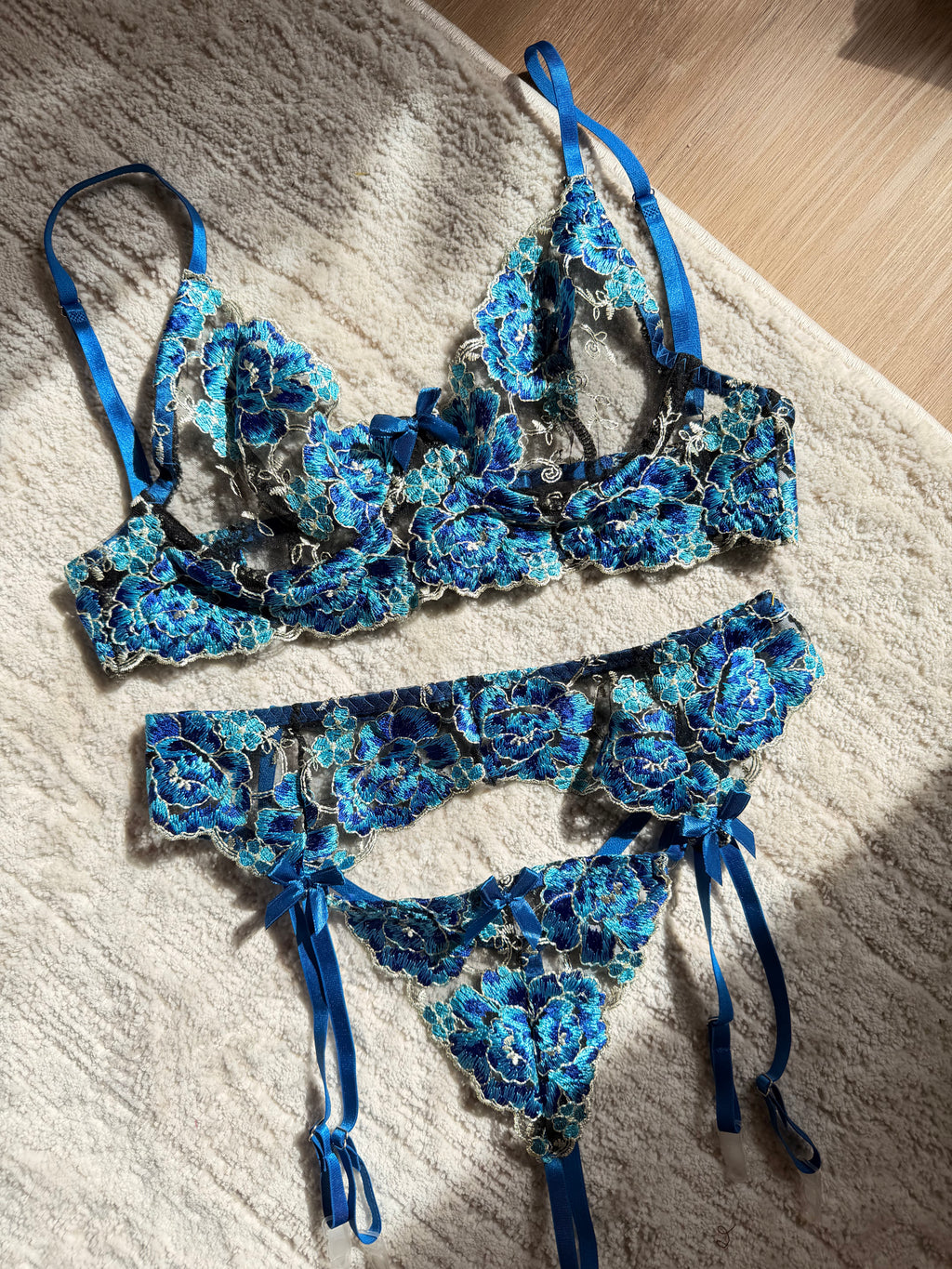 Margarite Garter